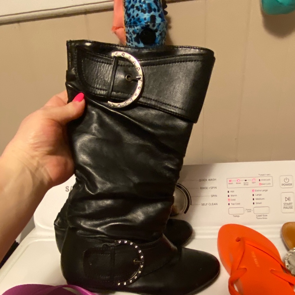 Boots, Shoes, sandals and flip flops